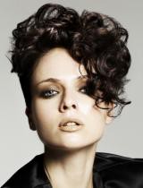 strihy pre krátke kučeravé vlasy